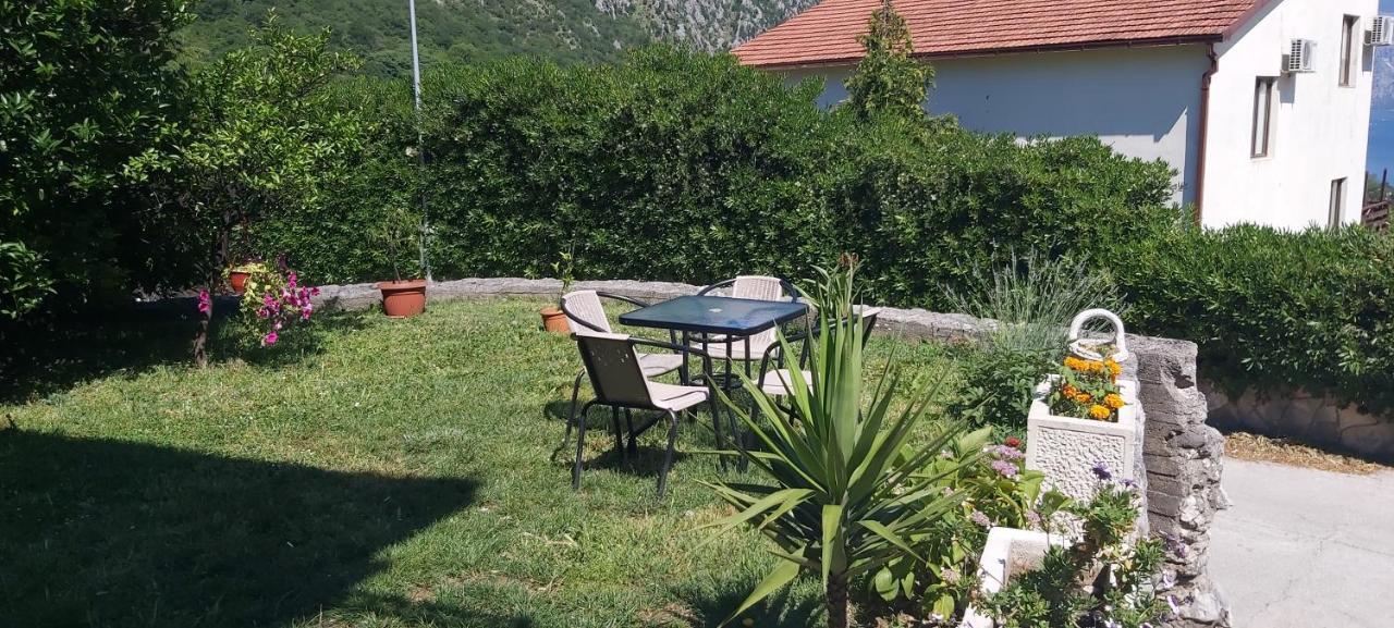 Apartments Gogo Kotor Extérieur photo